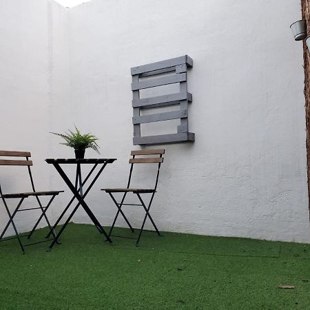 Small And Cozy Rooms - G Valencia Exterior foto