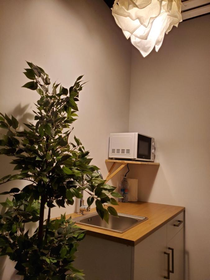 Small And Cozy Rooms - G Valencia Exterior foto